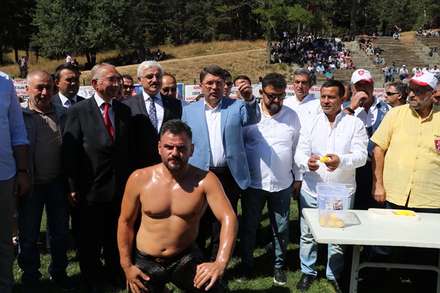 Adalet Bakanı Yılmaz Tunç, Bolu'da