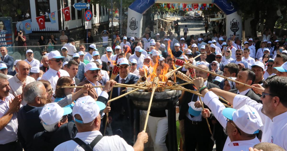 cankirida uluslararasi tuz festivali basladi BXlaYXpN.jpg