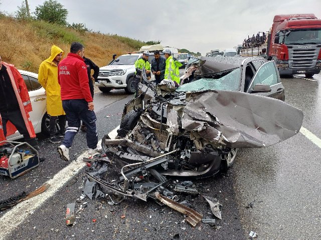 Bolu'da zincirleme trafik kazasında 4 kişi yaralandı