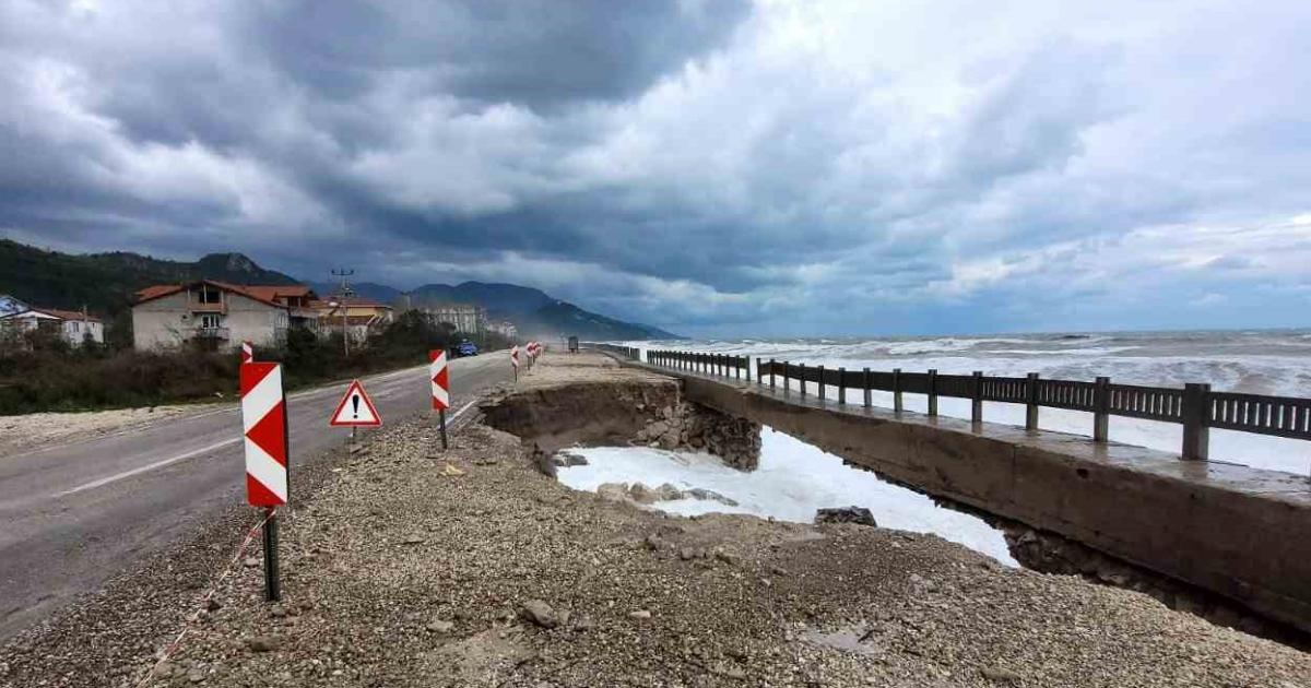 kastamonu felaketi yasadi 3 tekne batti yB9ejuX6.jpg