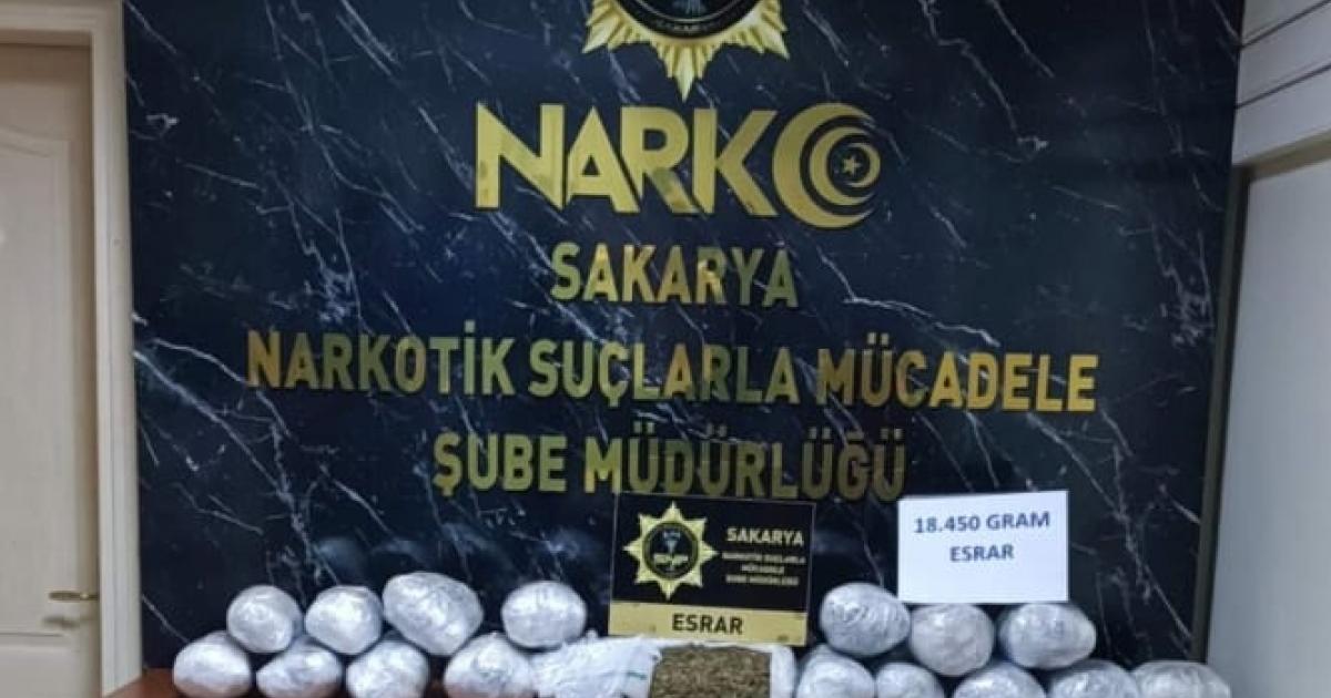 sakaryada 19 kilo 160 gram uyusturucu ele gecirildi qis1wYf5.jpg