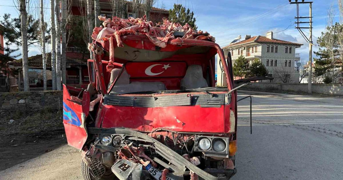 ankara cubuk yolunda kaza ego otobusune carpti BiYSPq4p.jpg