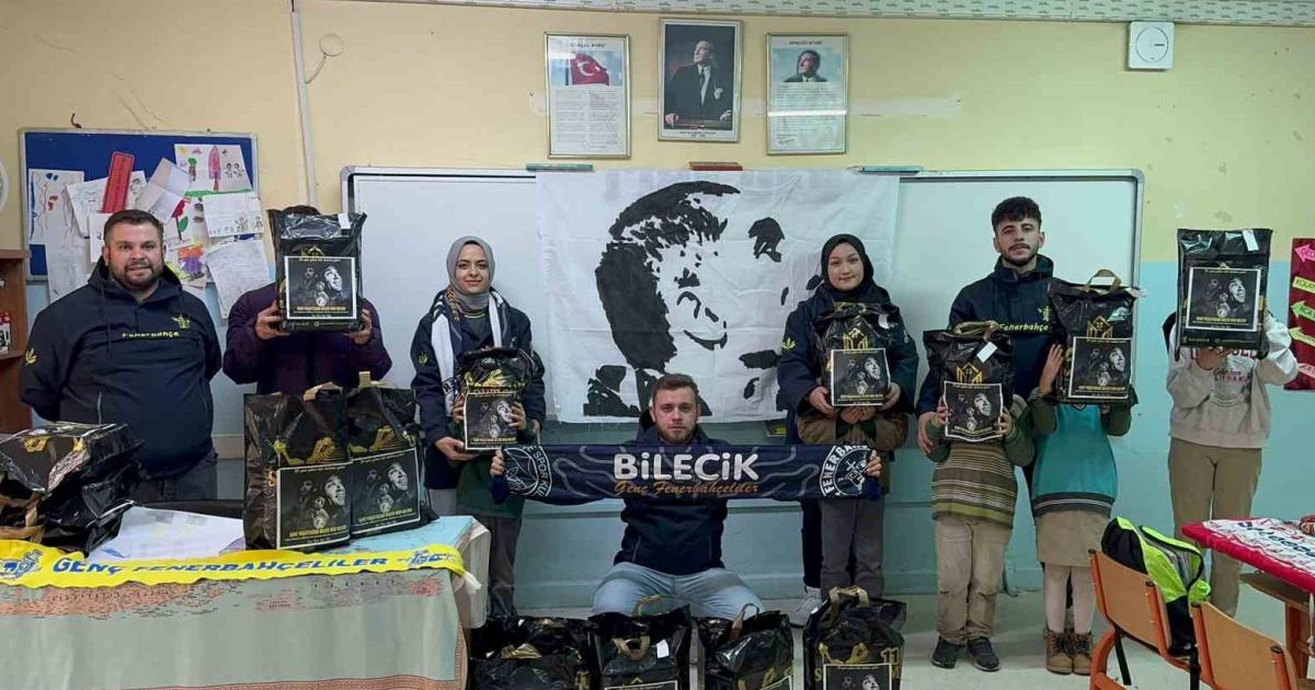 bilecik genc fenerbahceliler tribun liderleri sefa kalyayi unutmadi LVEP7wsD.jpg