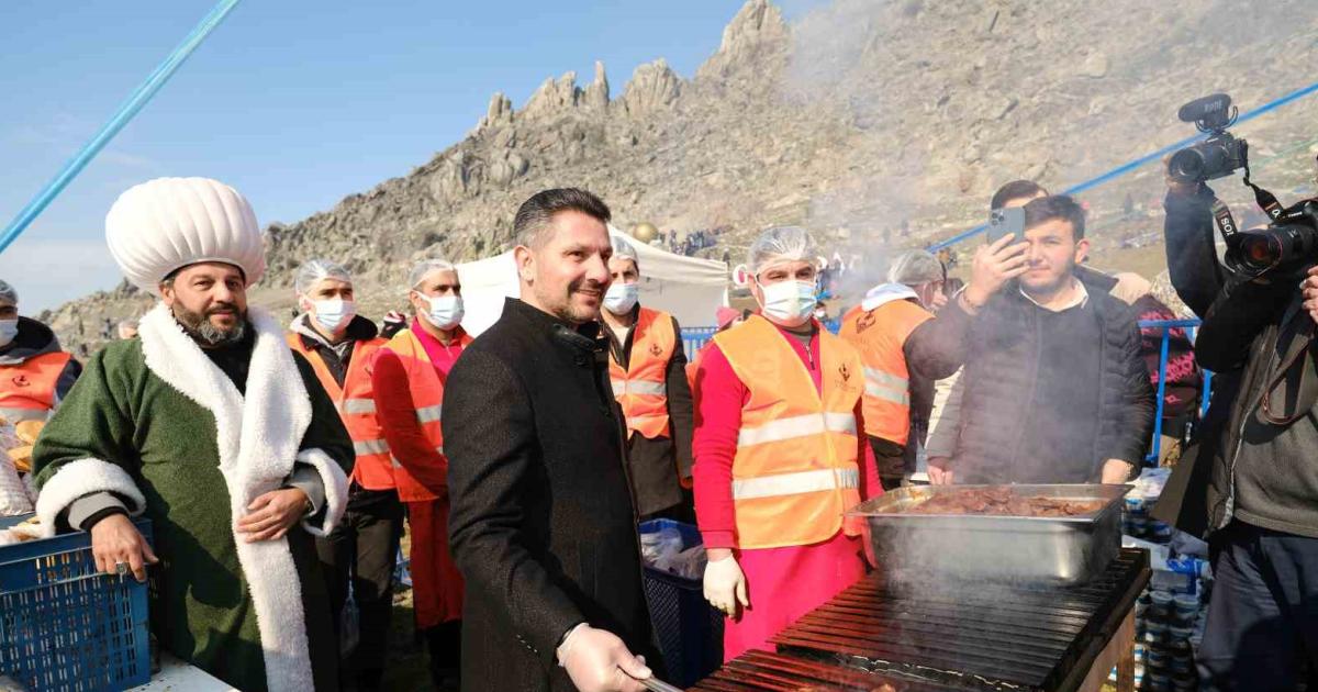 sivrihisar geleneksel dovme sucuk festivalinin tarihi belli oldu uDOAegMZ.jpg