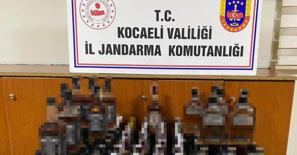 kocaelide yuz binlerce liralik kacak alkol ele gecirildi DrC47c47.jpg