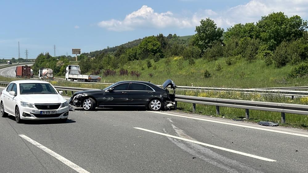 Bakan Tekinin Araci Boluda Kaza Yapti 2