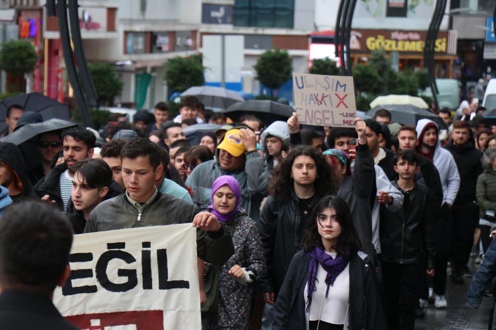 Bolu Öğrenciler Ulaşım Zammı Protestosu 1