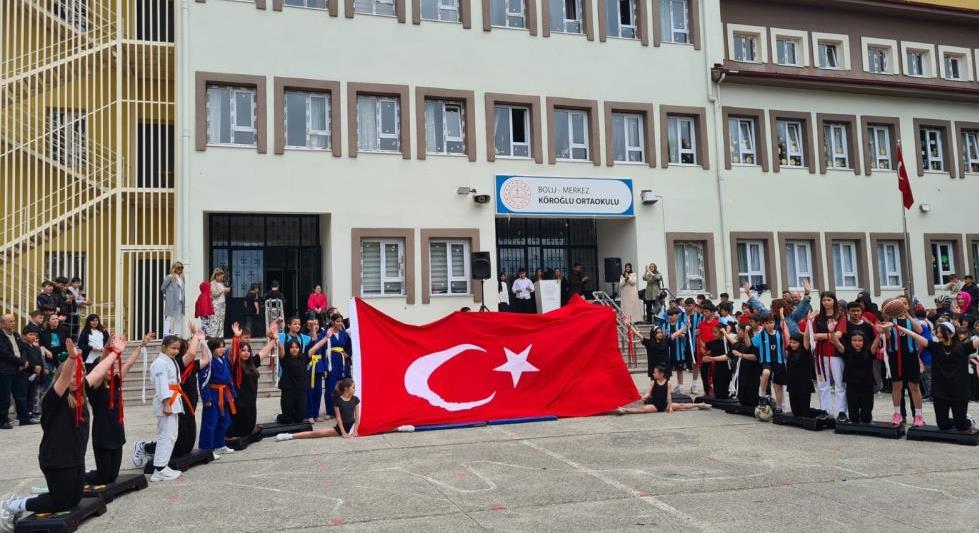 Bolu'da Öğrencilerden Muhteşem Gösteriler