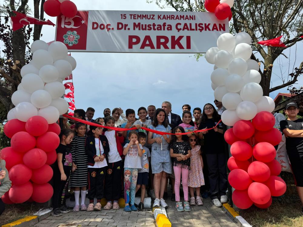 Bolu'da Yenilenen Park Açıldı 1