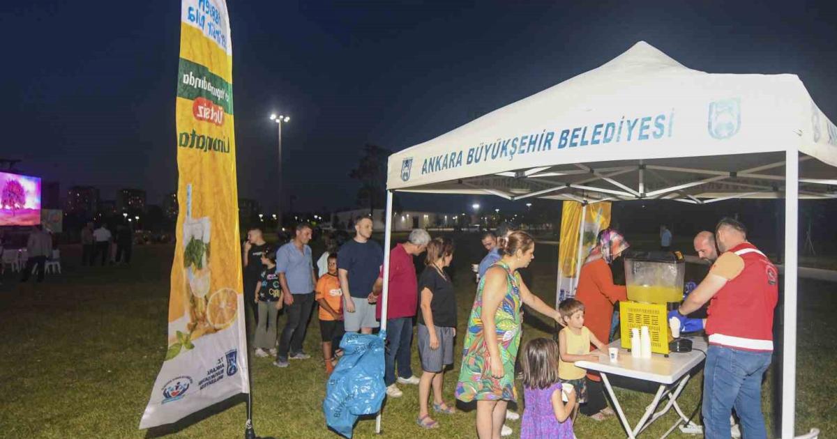 ankarada ucretsiz etkinlik sandalyesini kapan geliyor pDb2y93h.jpg