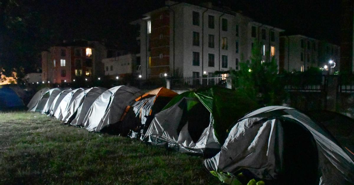 duzcede ogrenciler cadir kampinda bulustu ce38vnue.jpg