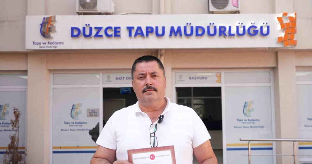 duzcede yillardir bekleniyordu simdi tapulari dagitiliyor yqh2qVau.jpg