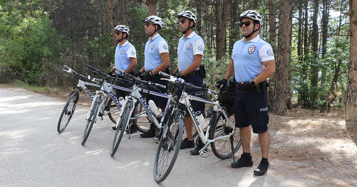 Ankara'nın Bisikletli Polisleri: Huzur İçin Pedal Çeviriyorlar