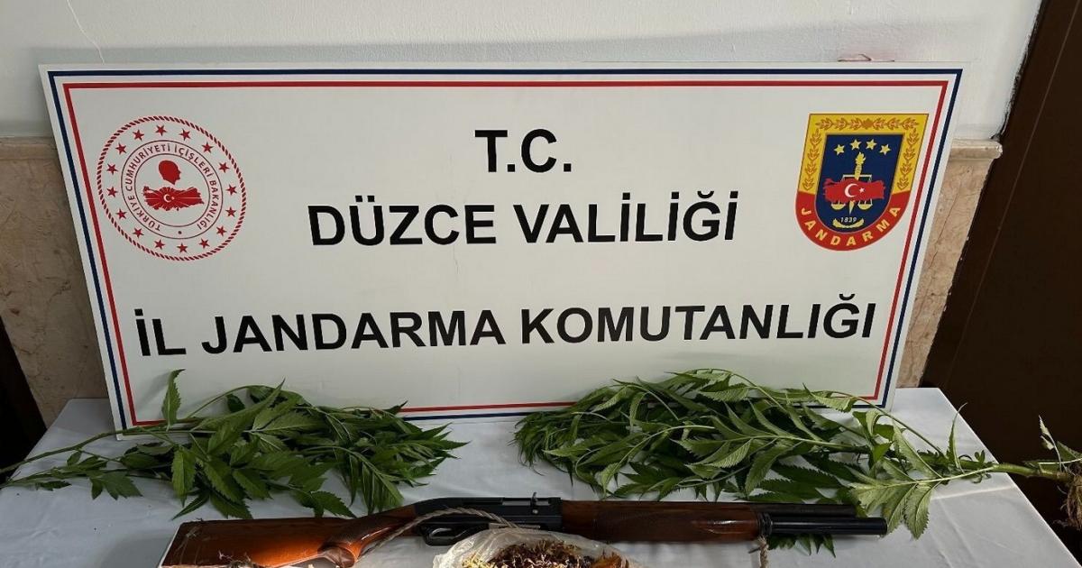 duzcede neler neler ele gecirildi 10 kisiye islem yapildi RCaOnNMz.jpg