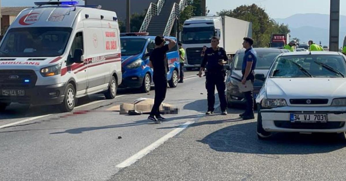 sakarya geyvede olumlu trafik kazasi 84 yasindaki adam oldu KkpXFS8G.jpg