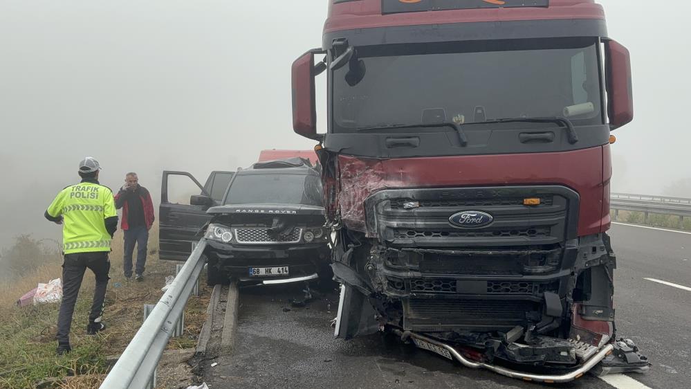 Sisten görmedi, lüks cip metrelerce sürüklendi 2