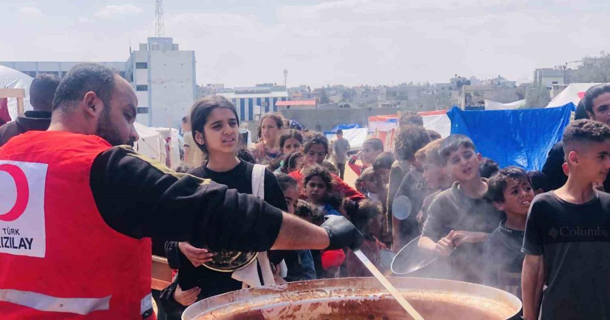 turk kizilay gazzeye yardim icin mucadele ediyor ateskes cagrisi gundemde 6YnDRshz.jpg