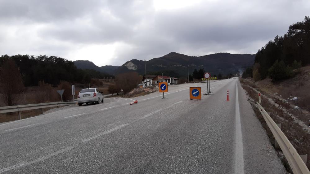 Bolu'da Akyazı Nallıhan kara yolu