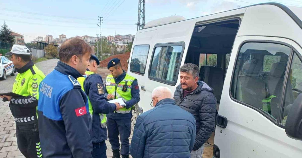 zonguldak alaplida ogrenci servisleri denetleniyor ATEIle7M.jpg