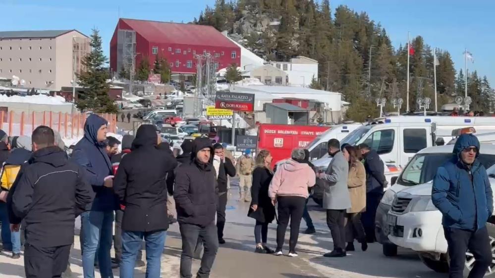 Alevlere teslim olan otelde acı bekleyiş Bolu Kartalkaya