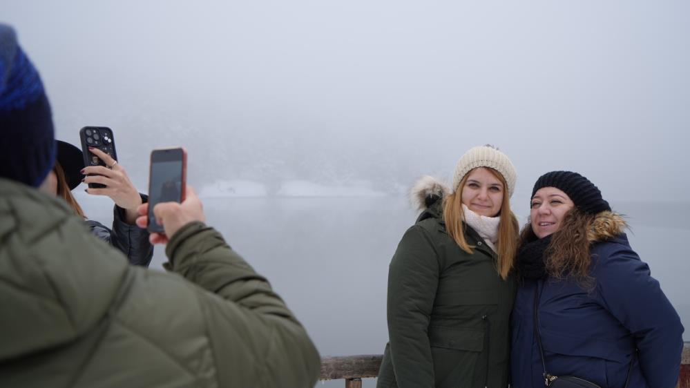 Bolu’ya yerli ve yabancı turistler akın etti