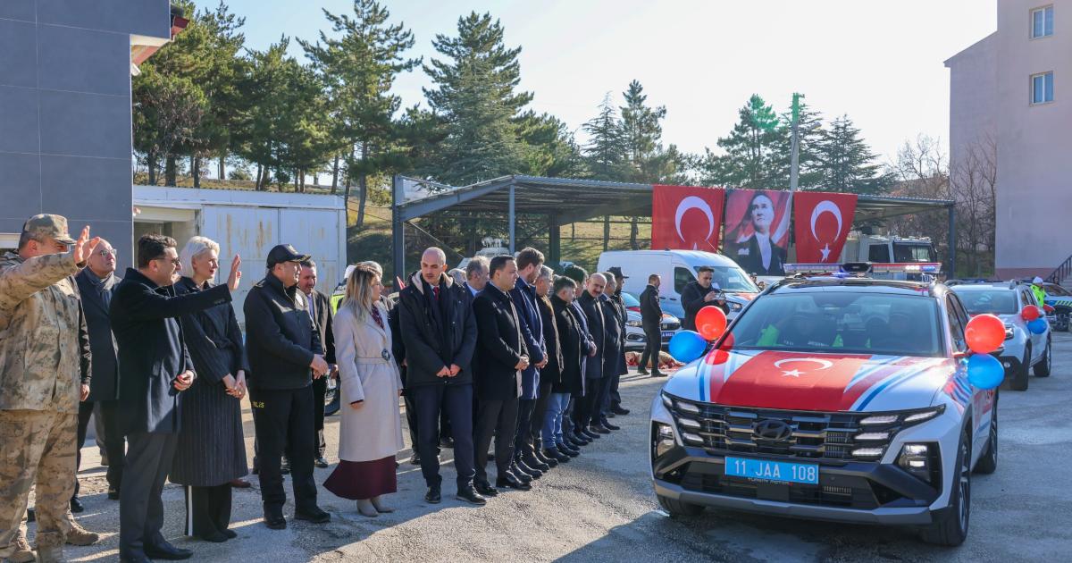 bilecikte polis ve jandarmaya yeni araclar tahsis edildi 4VQPzrNn.jpg