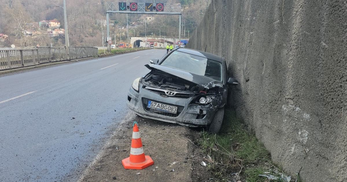 zonguldakta iki trafik kazasinda 3 kisi yaralandi czH5xq1S.jpg