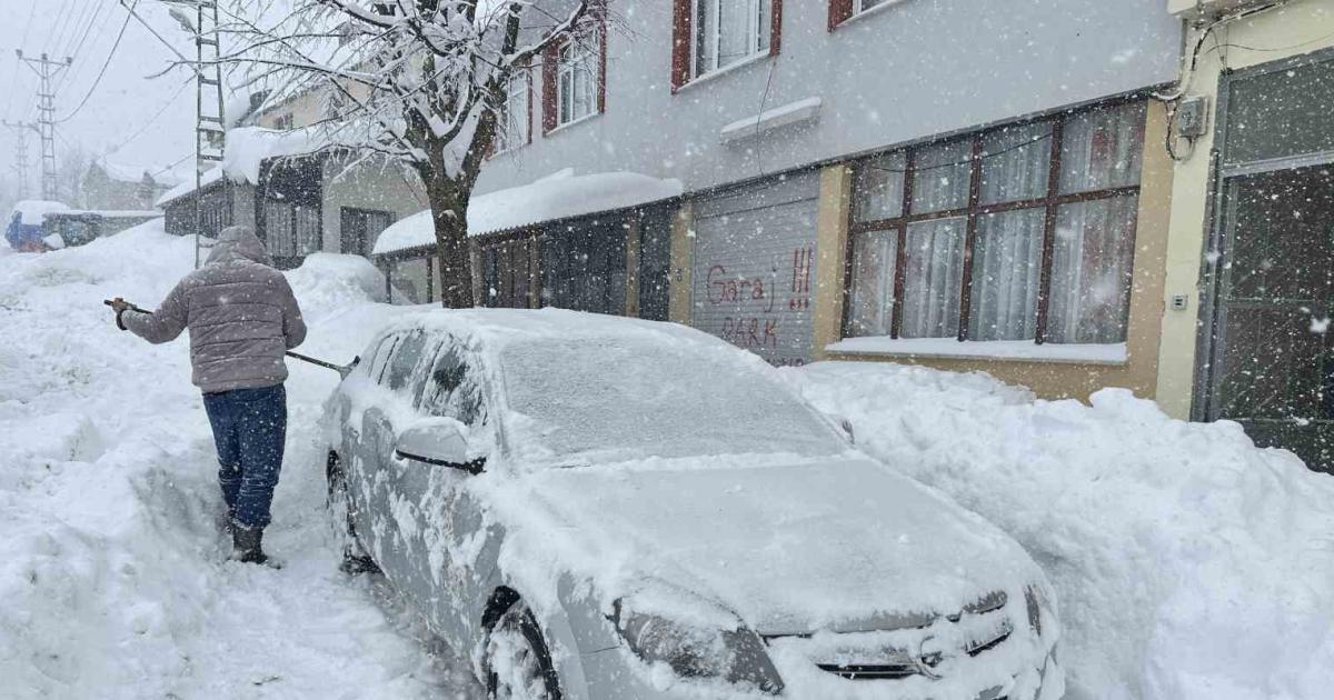 kastamonu bozkurtta kis sartlari agirligini hissettiriyor TasfTUdj.jpg