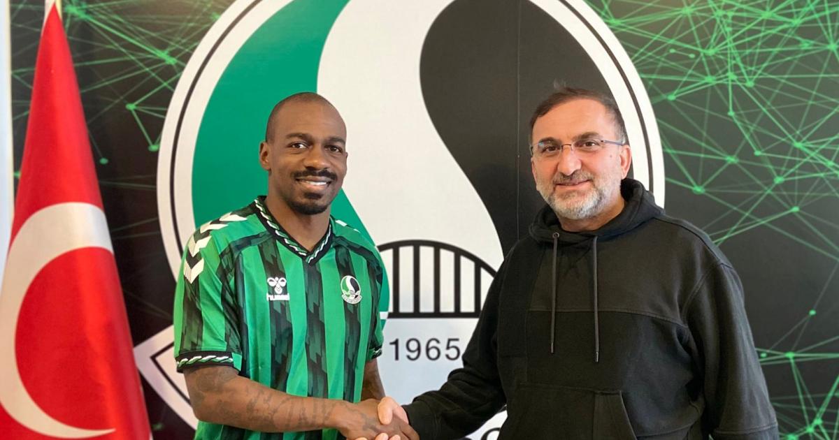 sakaryaspor kakutayi transfer etti 2Y7ycLcS.jpg