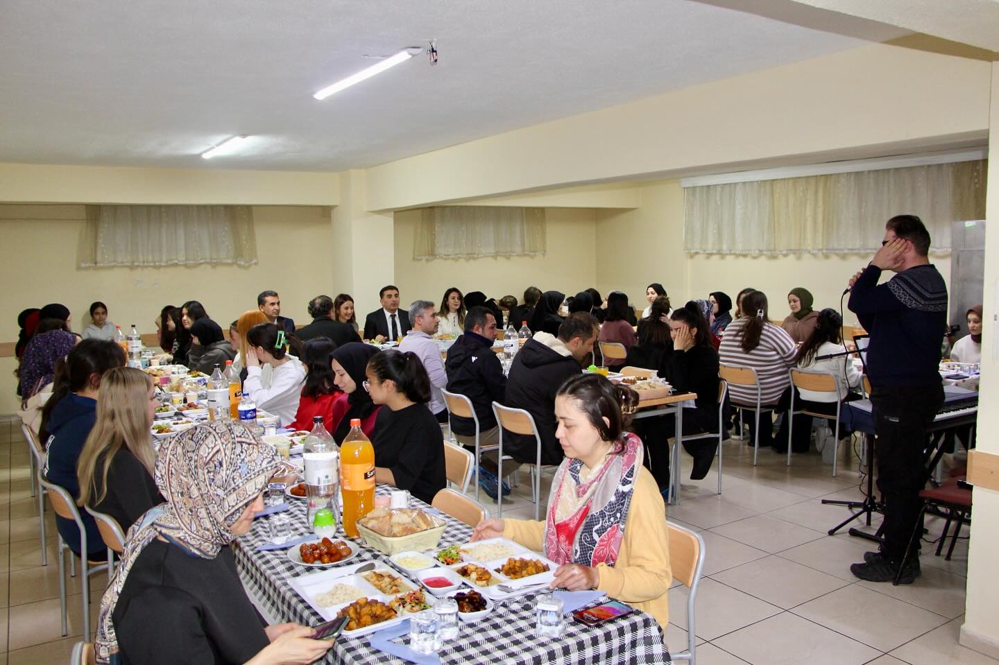 2 Öğrencilerle Gelecek Adına Faydalı Buluşma