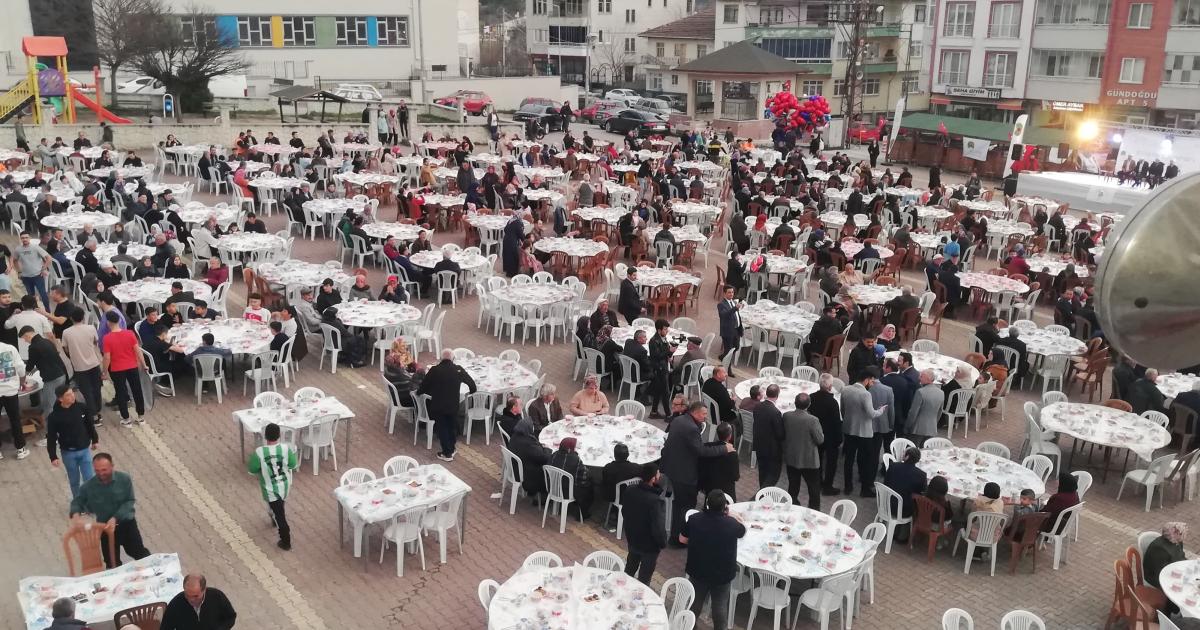 kastamonu hanonude 1500 kisi iftarda bulustu 66JP9VGL.jpg