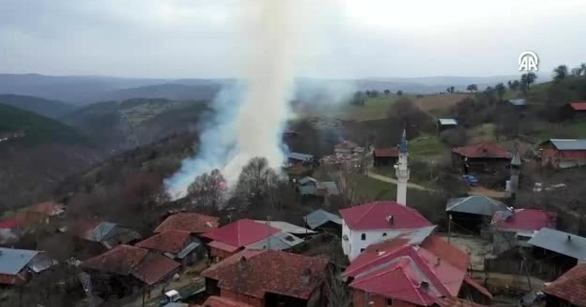 kastamonuda yangin felaketi uc ev ve cok sayida ahir zarar gordu zO1vkzGv.jpg